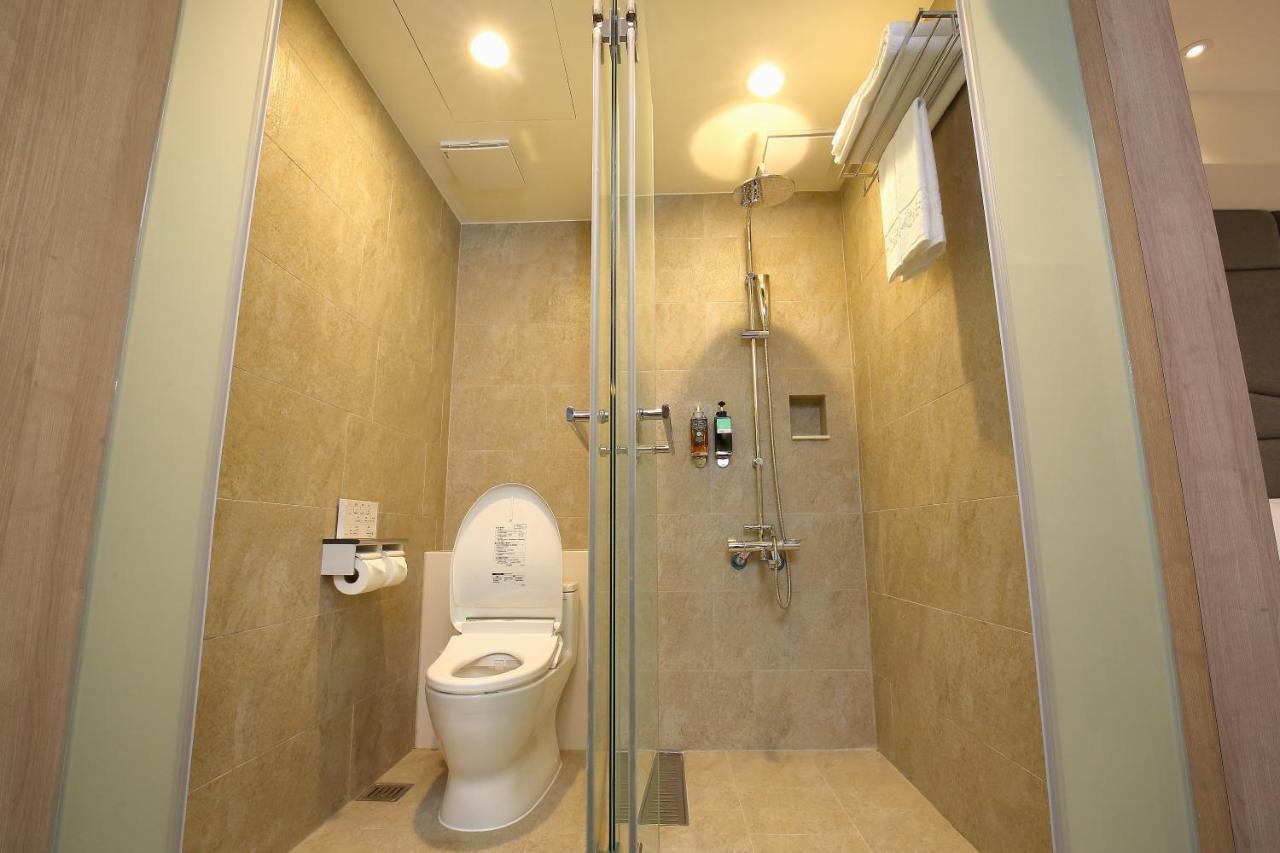 Kloud Hotel Taichung Exterior photo
